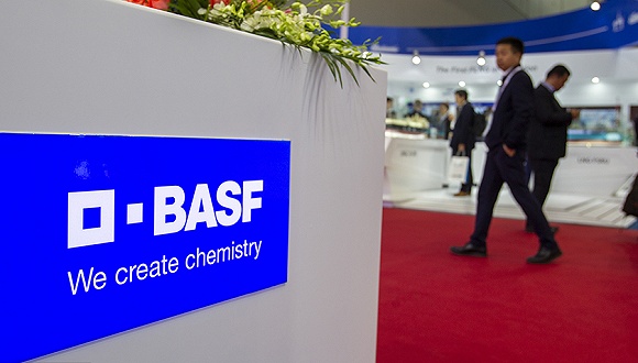 BASF அல்ட்ராமிட்: உலகளாவிய ஆற்றல் மாற்றத்தில் PV தொழிற்துறையின் வாய்ப்புகள் மற்றும் பொருள் நன்மைகள்